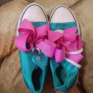 Jojo Siwa teal shoes with bow